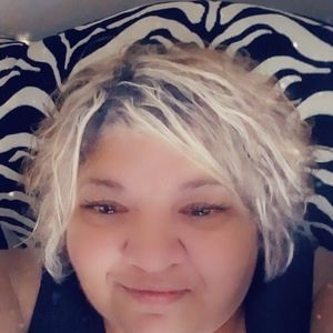 Meet your Posher, Brenda